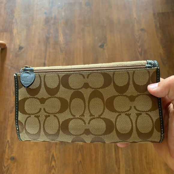 Coach Clutch Handbag - Picture 2 of 3